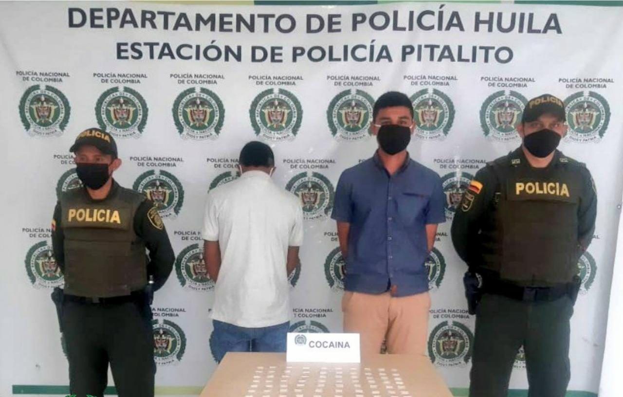 Con 70 dosis de cocaína fueron sorprendidos dos hombres en el centro de Pitalito