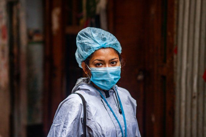 Siguen bajando las cifras de muertes en informe diario de coronavirus: reportan 78 fallecimientos