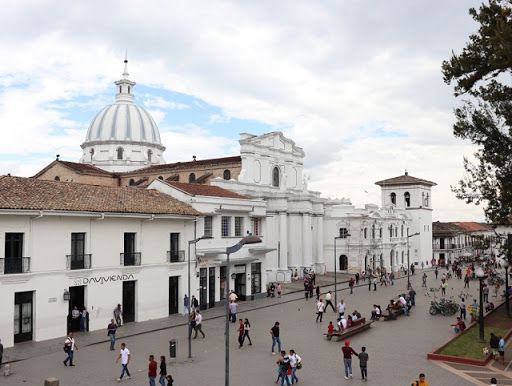 Frustran atentado con volqueta bomba en Popayán