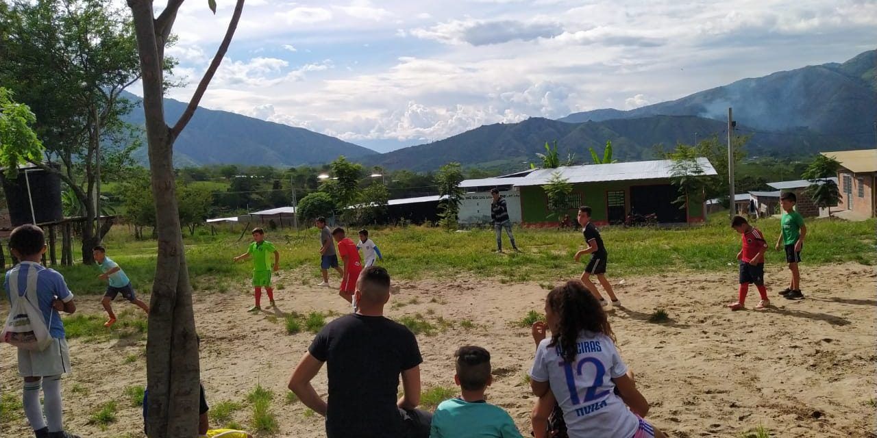 Algecireños le apuestan a la cultura y al cambio, esperan recibir paz.