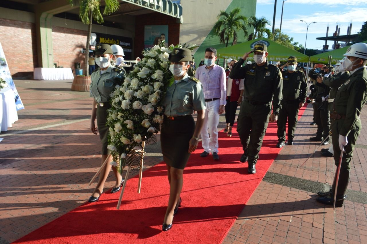 “Los recuerdos siempre están en nuestra memoria, los verdaderos héroes nunca se olvidan.”