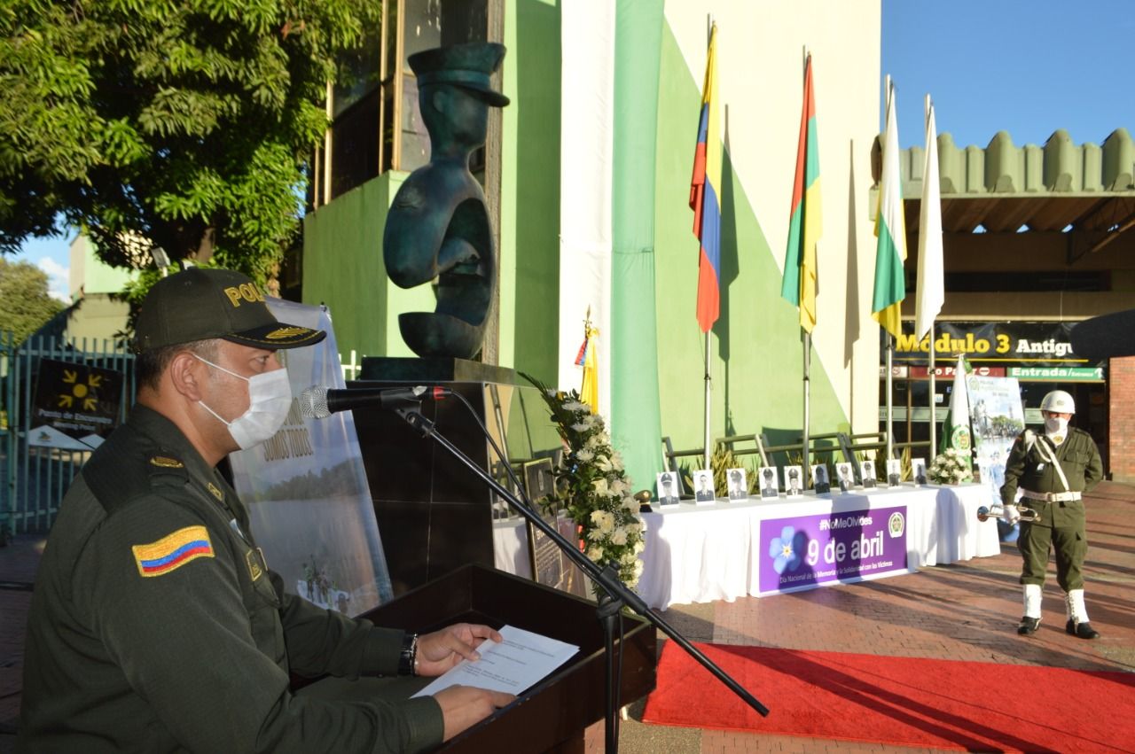 El Coronel Diego Fernando Vásquez Argüello comandante de la Policía Metropolitana de Neiva.