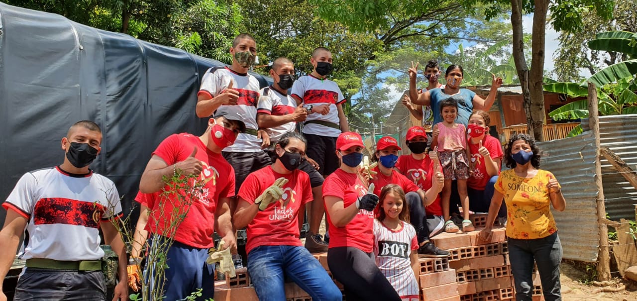 El grupo todos unidos que nació durante la pandemia, cada día se fortalece más con el único propósito de ayudar a quien más lo necesita.