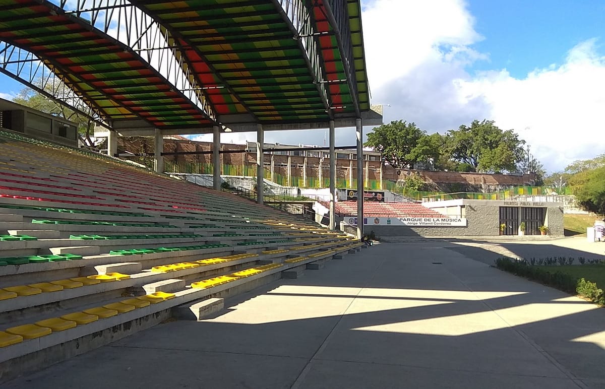 San Pedro presencial, ¿Propuesta descabellada?