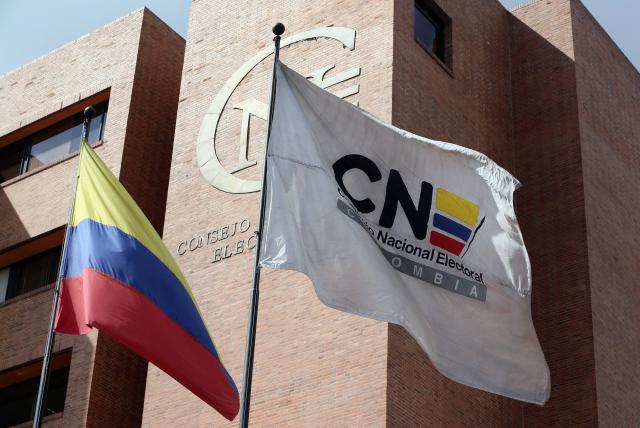 Consejo Nacional Electoral fija topes para campañas electorales