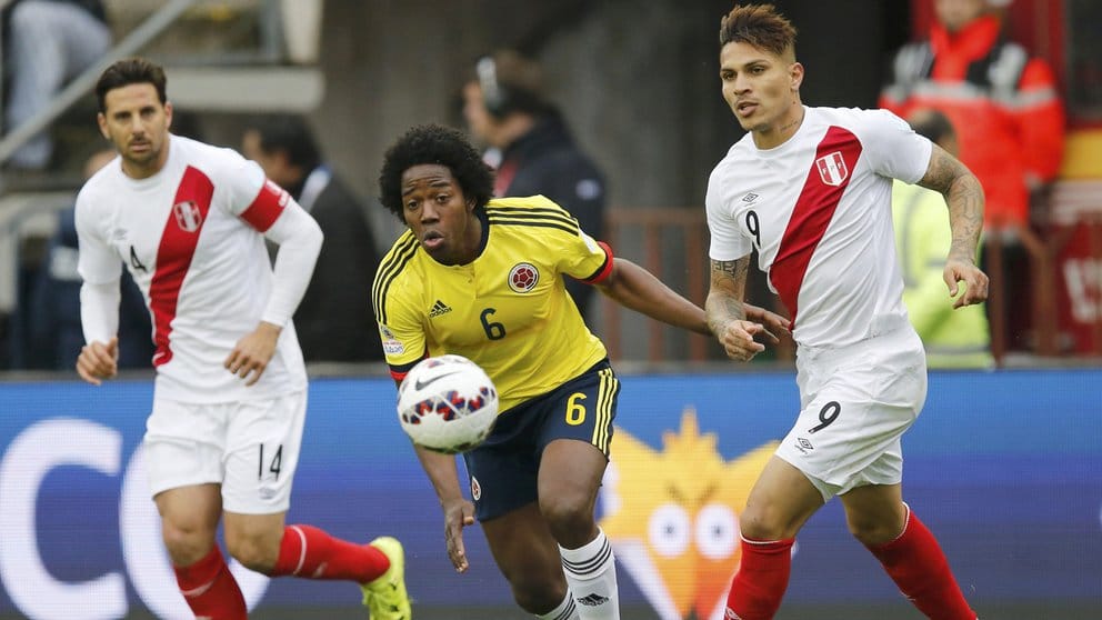 Perú confirmó dos bajas para su partido contra Colombia por Eliminatorias