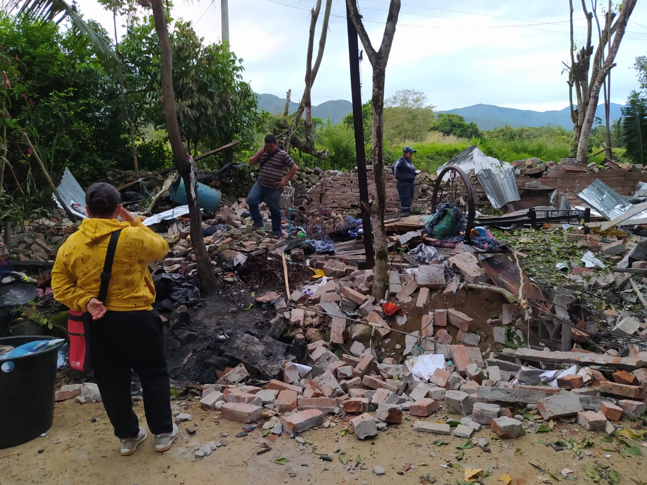 Explosión en Campoalegre; dos heridos graves