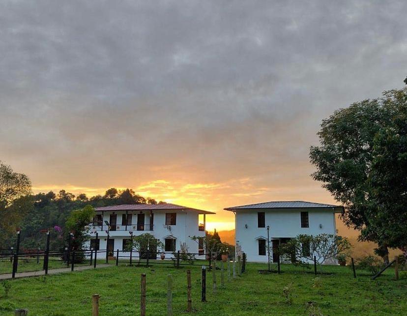 Hoteleros gravemente afectados por el paro