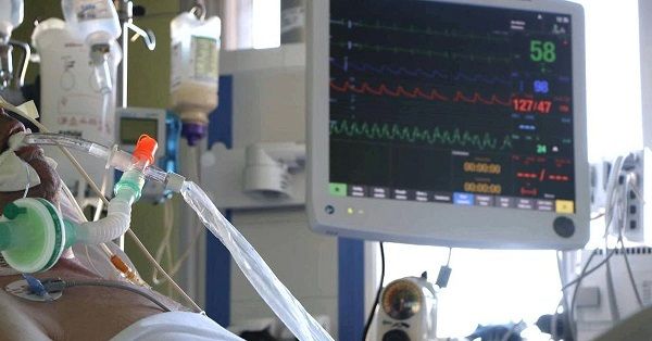 MinSalud descartó cuarentena a pesar del pico de contagios y crisis de UCI