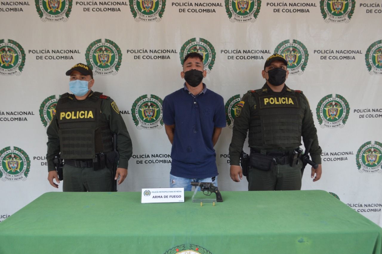 Pillado alias “Tolima” con un arma de fuego ilegal