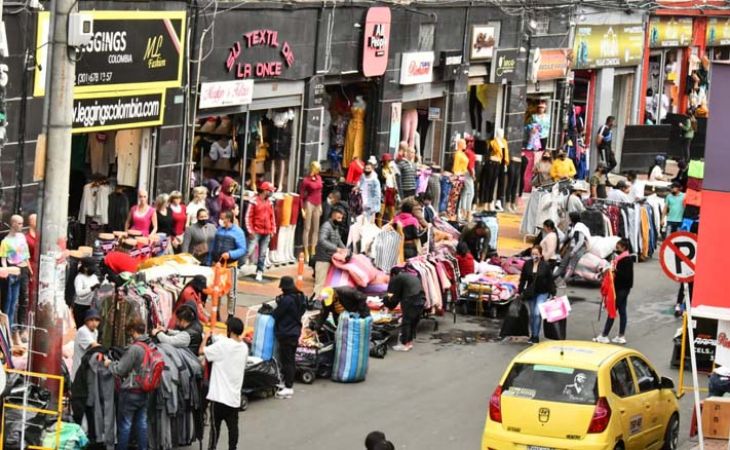 En la mayoría de Elas regiones siguen las restricciones