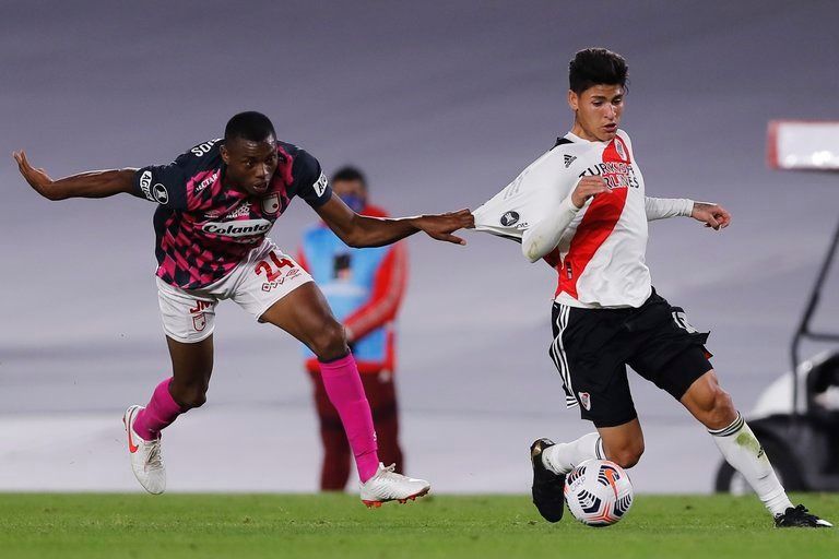 River Plate estaría dispuesto a escuchar ofertas por Carrascal