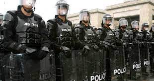 Miembros del Esmad son retirados del cargo por agredir a manifestantes en Suba