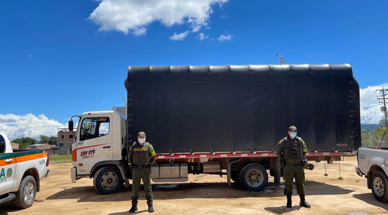 Recuperan camión robado