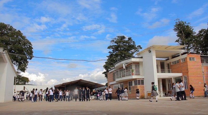 I.E. Municipal Nacional de Pitalito, novena mejor del país en pruebas Saber