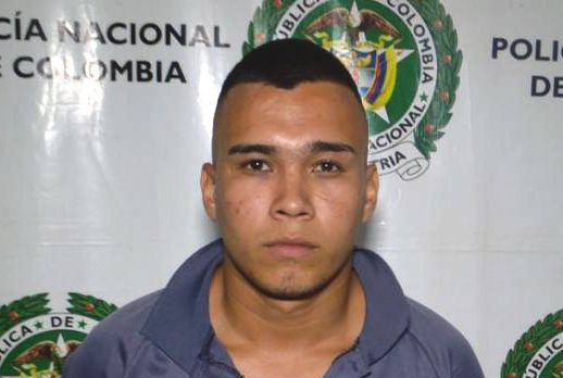 En la calle y con detención domiciliaria