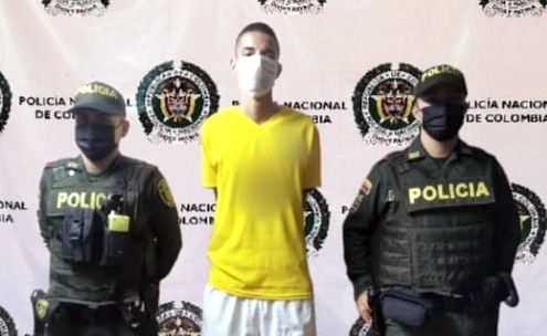 Burló detención domiciliaria