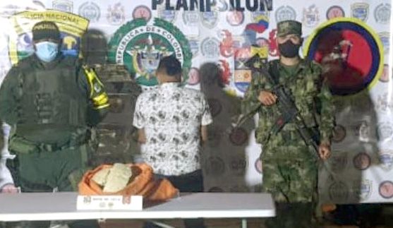 Dos hermanos transportaban 10 kilos de coca