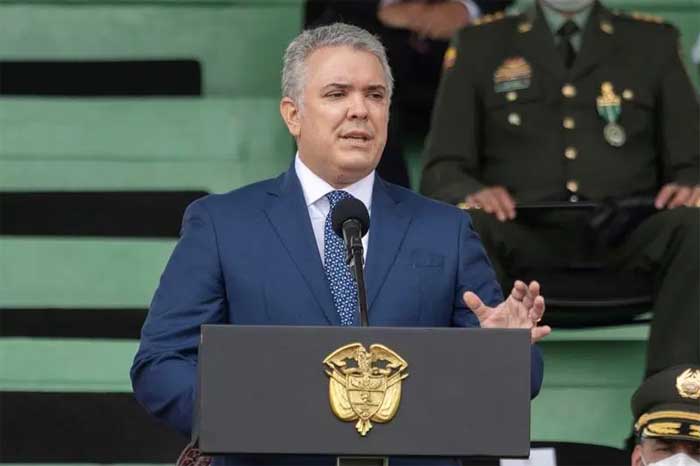 Iván Duque anuncia una reforma de la Policía