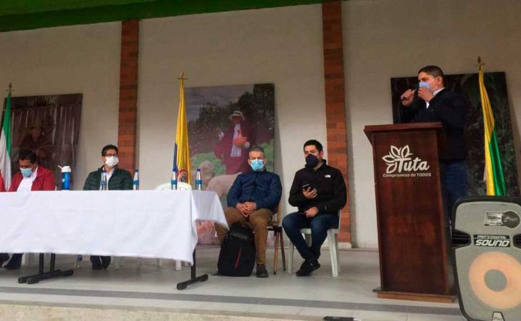 Gobierno sigue diálogo regional con distintos sectores sociales