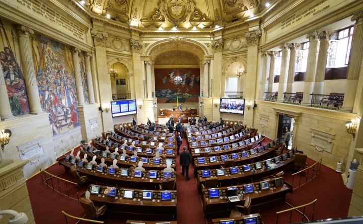 Sobretasa a la gasolina se definirá en sesiones extras