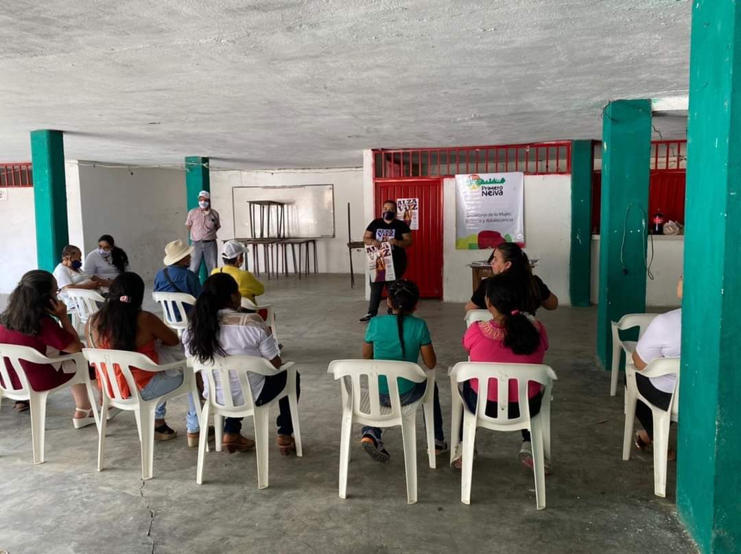 Mujeres neivanas aprenden la ruta de atención contra la violencia