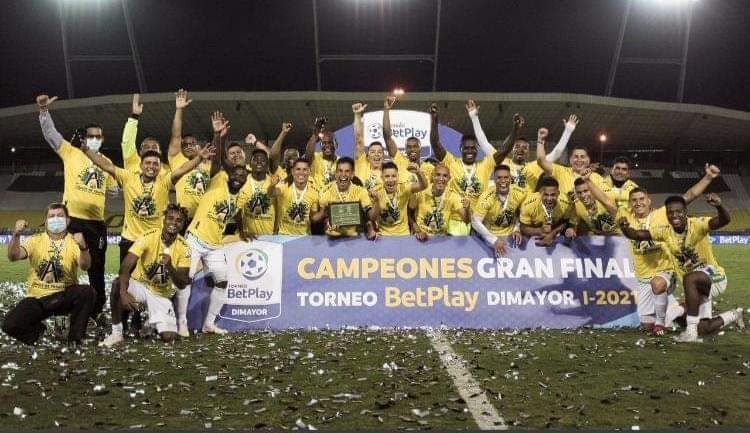 Atlético Huila celebró mesuradamente el título y piensa ahora en la Liga