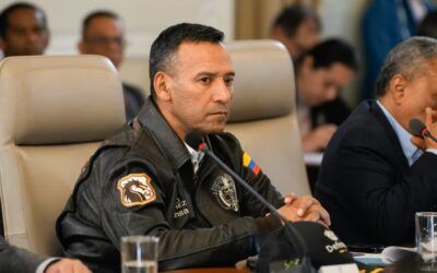 MinDefensa admite conocimiento sobre menores, pero defiende bombardeo