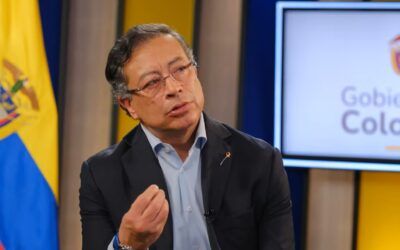 Polémica nacional por gastos privados de Petro revelados por la UIAF