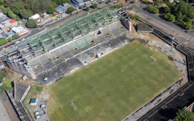 ¿Improvisación fiscal? Demandado crédito para la tribuna occidental