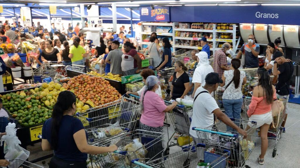 Sube el costo del crédito de consumo en Colombia: en noviembre aumentó la tasa de usura