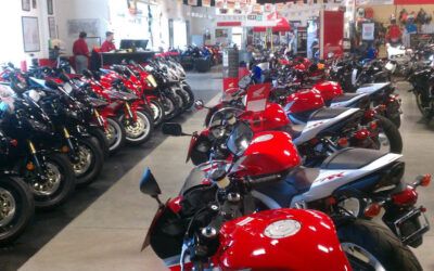 En octubre se vendieron 133 motos por hora en Colombia: Bajaj, AKT y Suzuki dominan el mercado