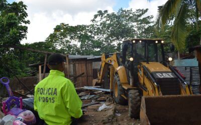 Derribaron viviendas señaladas como puntos de expendio de estupefacientes Florencia
