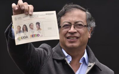 CNE sanciona campaña Petro Presidente 2022 por topes electorales